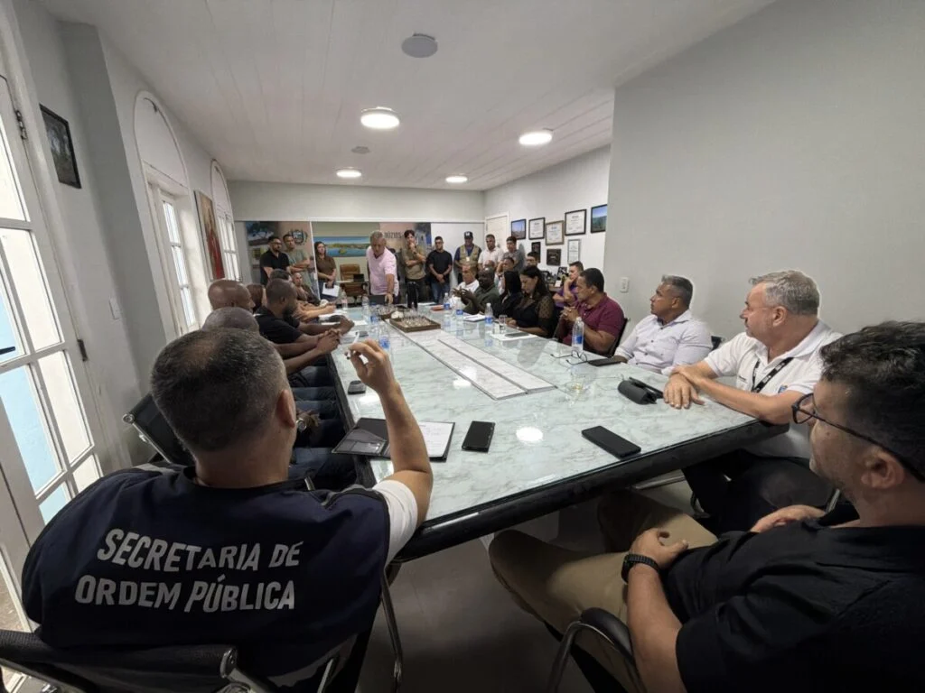 Alexandre Martins reúne secretários para planejar ações do Plano Verão em Búzios
