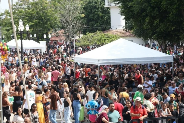 Araruama transfere ponto facultativo do Dia do Servidor para 30 de outubro
