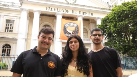 Ato de estudantes da UFF deu pontapé em mobilização por virada de Lula