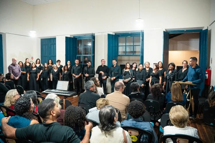 Casa de Cultura de Araruama promove concerto musical gratuito no Teatro Municipal nesta sexta-feira