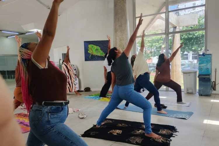“Cuidar de Quem Cuida” reúne práticas de saúde, arte e acolhimento para profissionais da Educação