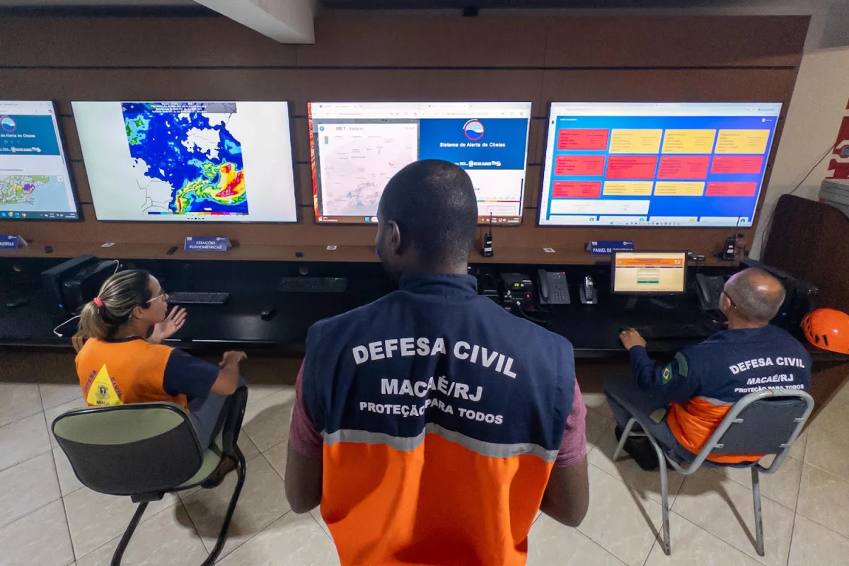 Defesa Civil de Macaé alerta para chuva intensa e ventos fortes até segunda-feira