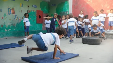 Escolas públicas têm até sábado para regularizar pendências com FNDE