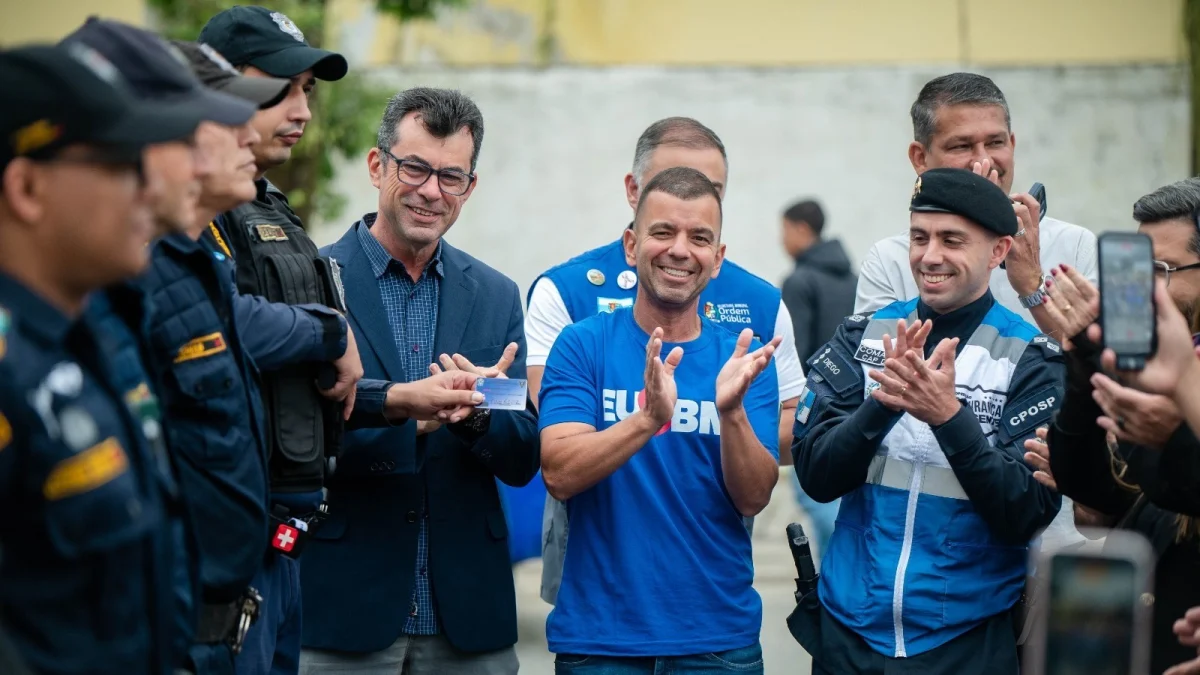 Furlani entrega novas viaturas à Guarda Municipal de Barra Mansa