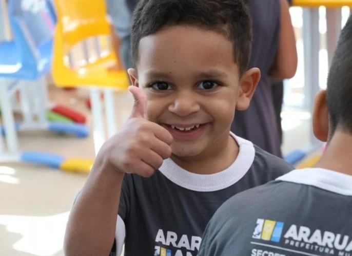 Inscrições para mudança de escola na rede municipal de Araruama vão até 19 de novembro