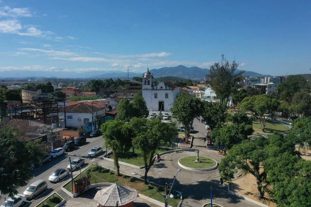 Itaboraí celebra Dia do Servidor Público com pagamento antecipado e proposta de reajuste salarial de 25%