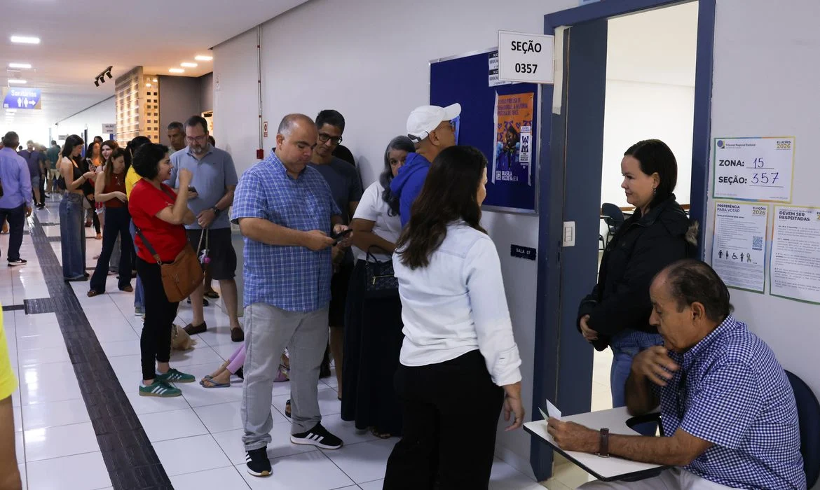 Mais de 4 mil seções eleitorais tiveram locais de votação alterados