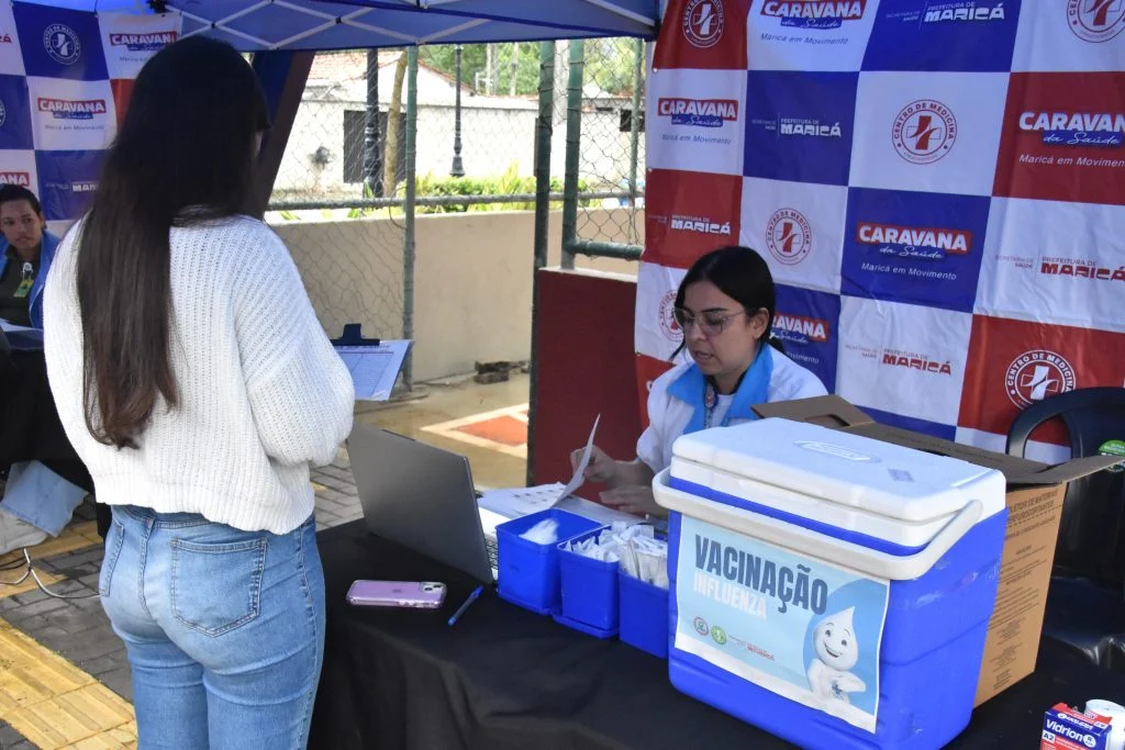 Maricá leva atendimentos de saúde e ações preventivas ao Manu Manuela