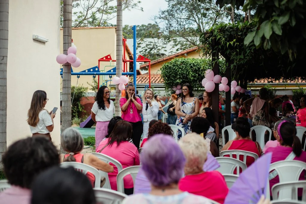 Maricá reúne serviços gratuitos e palestras em ação do Outubro Rosa na Casa da Mulher