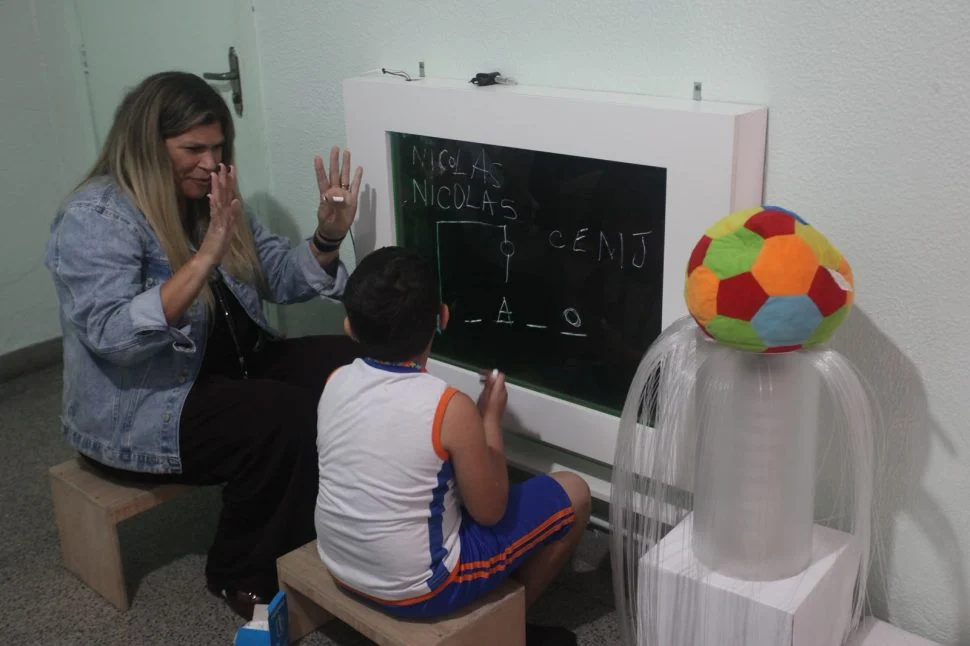 Nova Iguaçu conta com Salas Sensoriais para atender alunos neurodivergentes da rede municipal
