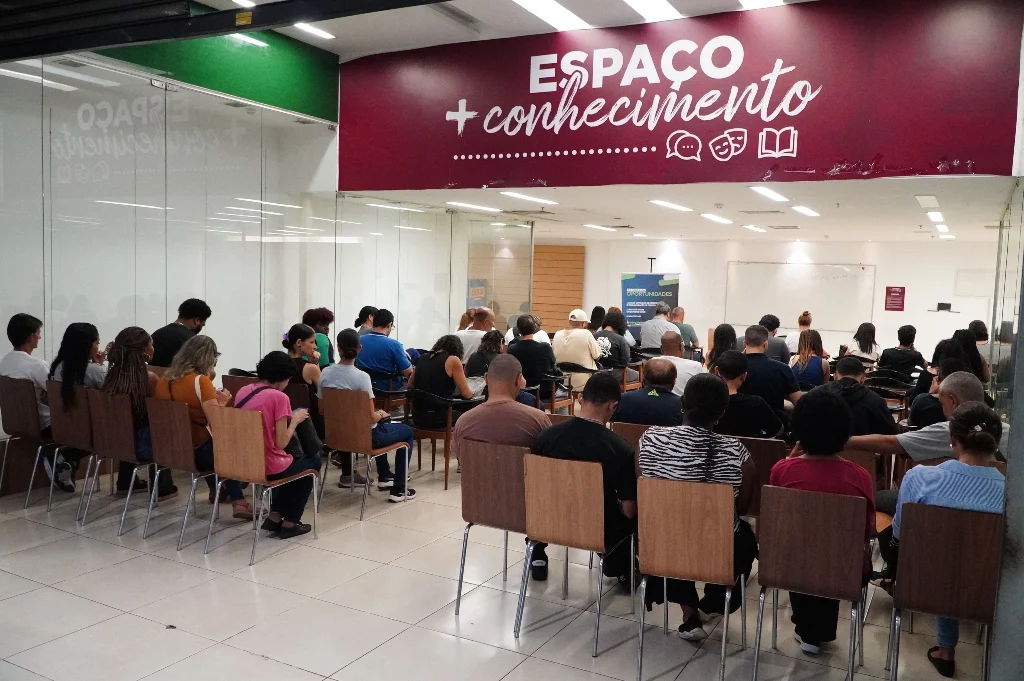 Oportunidades reúne dezenas de gonçalenses no Partage Shopping