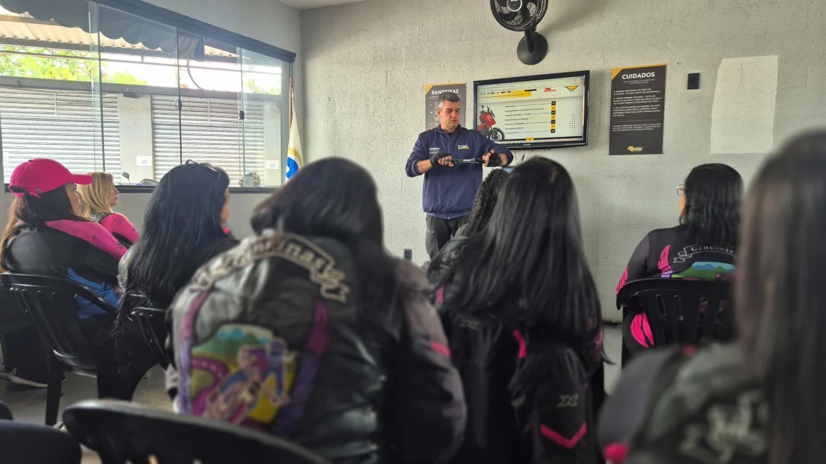 Outubro Rosa: Ordem Pública de Volta Redonda capacita mulheres em edição especial de curso de pilotagem