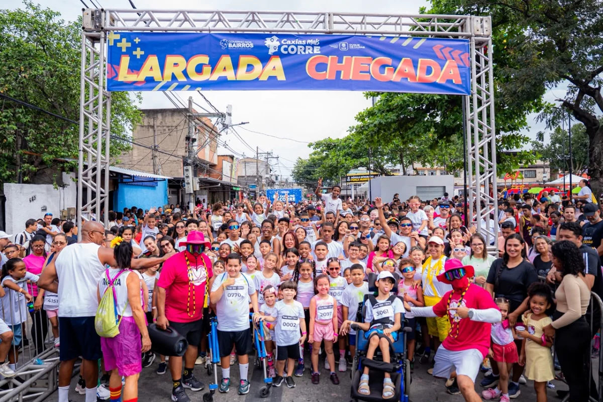 Parque do Povo reúne mil crianças em manhã de corrida, brincadeiras e muita cor em Duque de Caxias
