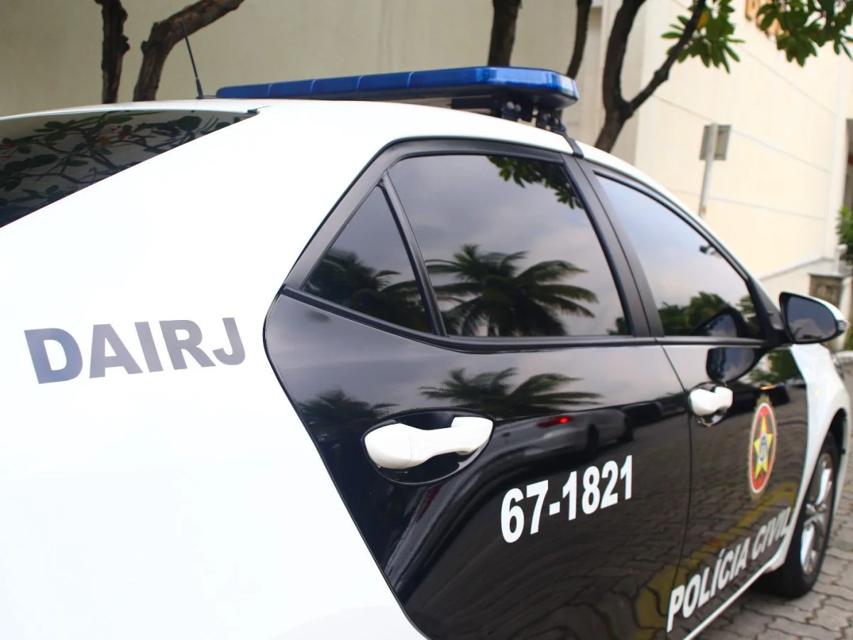 Polícia Civil prende principal articulador da captação irregular de passageiros no Galeão