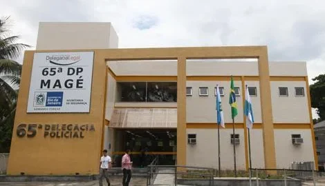 Polícia Civil prende quatro durante operação contra expansão territorial do Comando Vermelho em Magé