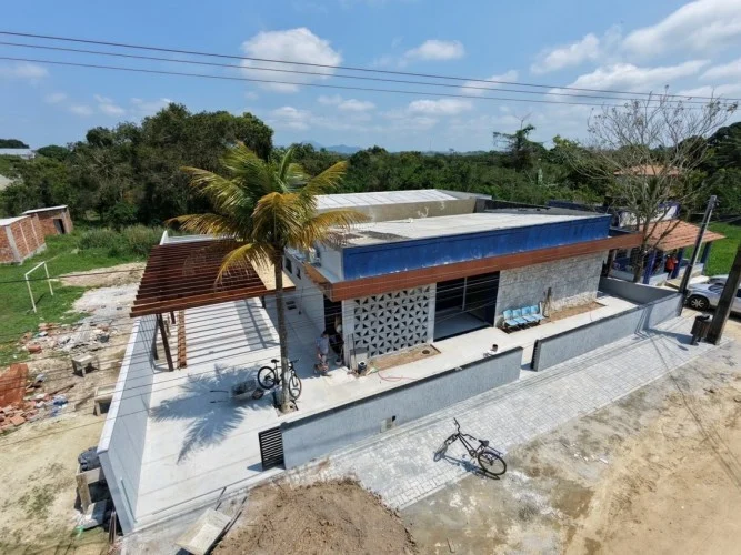 Prefeitura de Araruama entrega nova UBS em Paracatu dia 21 e anuncia a reforma de mais cinco unidades de saúde