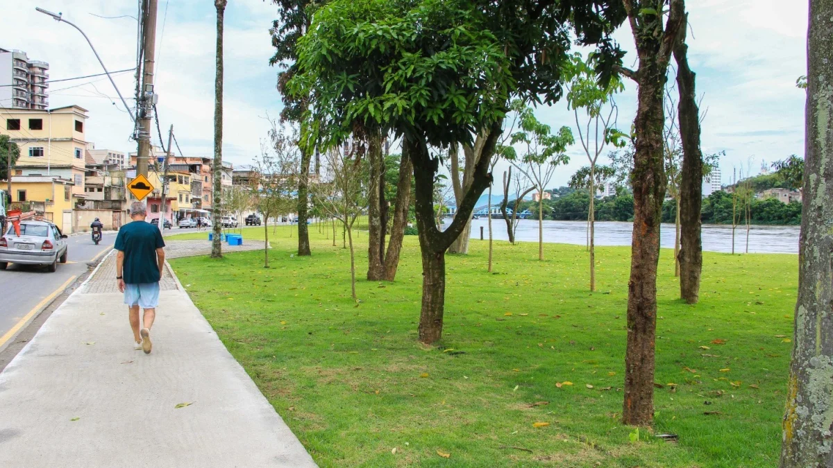 Prefeitura de Barra Mansa orienta população sobre preservação da Beira-Rio após revitalização