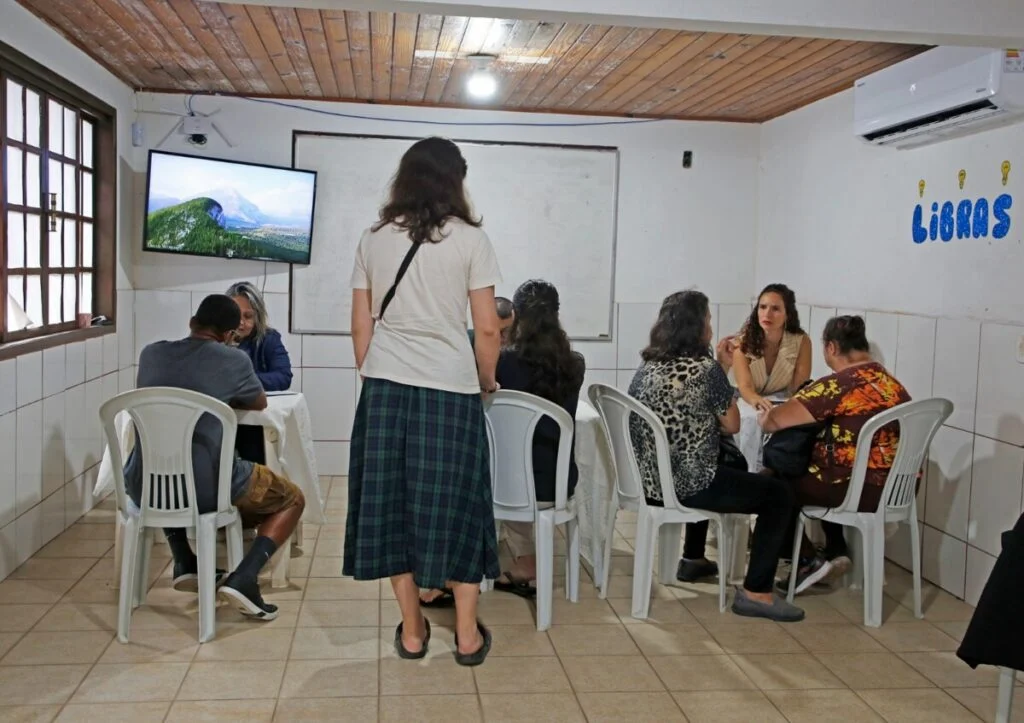 Prefeitura de Búzios promove mutirão de atendimento para pessoas com deficiência e familiares.