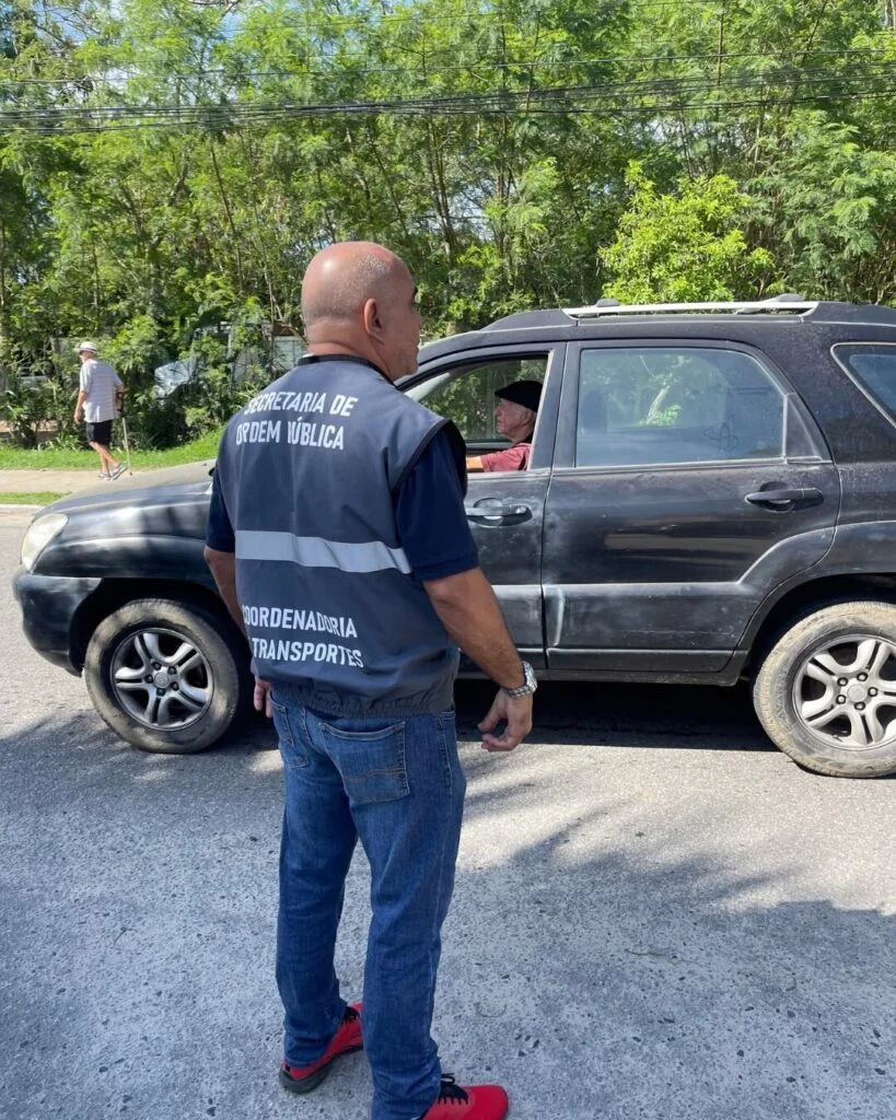 Prefeitura de Búzios realiza operação para coibir transporte alternativo irregular