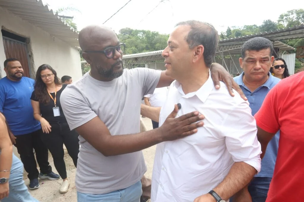 Prefeitura de Niterói vai ampliar atendimento de saúde e revitalizar Centro Comunitário no Morro da Cocada