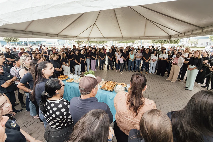 Prefeitura de SFI comemora Dia do Servidor Público com café da tarde e momento de louvor