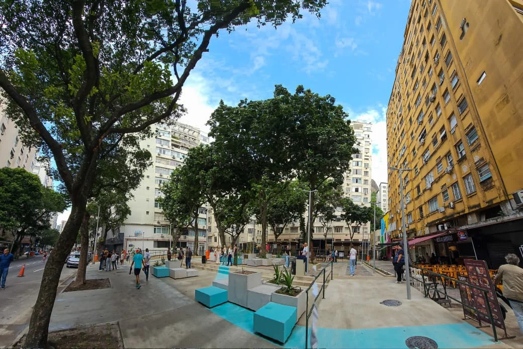 Prefeitura do Rio inaugura nova Praça Sarah Kubitschek, em Copacabana, após obras de revitalização