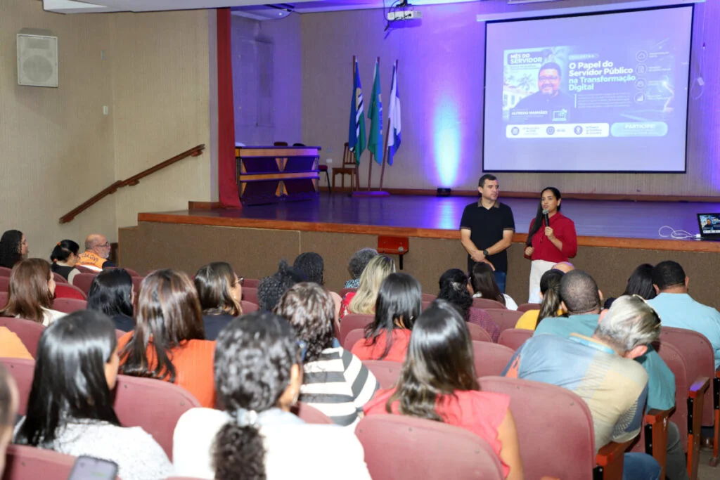 Quissamã celebra Mês do Servidor com ciclo de palestras