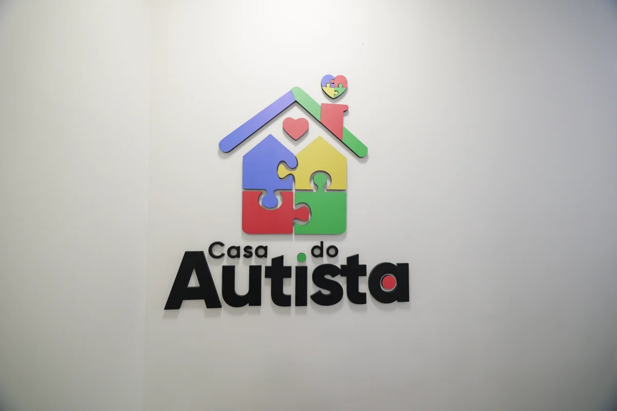 Saquarema inaugura Casa do Autista com proposta de atendimento multidisciplinar e inclusão educaciona para todas as faixas etárias