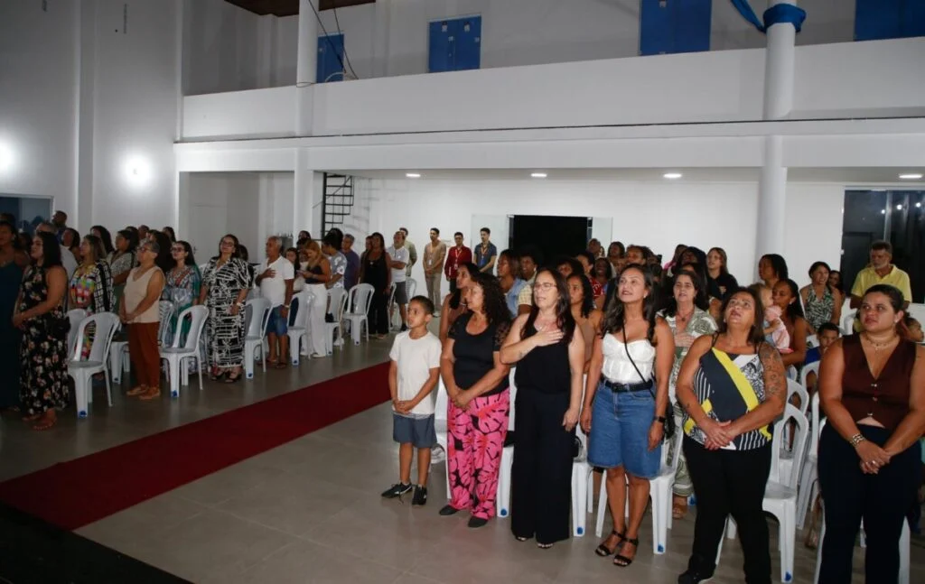 Secretaria da Mulher de Búzios celebra formatura de 134 alunas da Escola Móvel de Gastronomia do Senac RJ