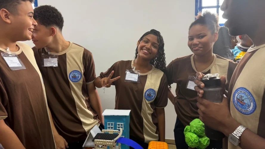 Torneio de Pensamento Computacional reúne estudantes de 15 escolas municipais de Araruama